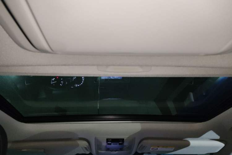 Used Toyota Prado 2018 3.5L Automatic TX-L with Rear-Mounted Spare Tire Headliner