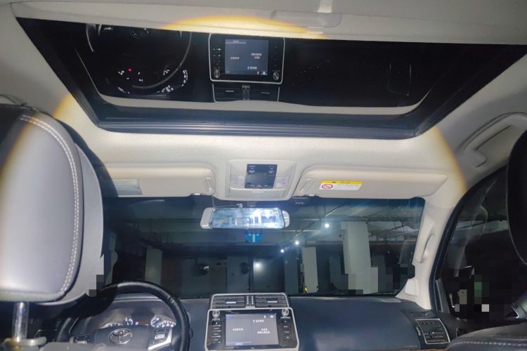 Used Toyota Prado 2018 3.5L Automatic TX-L with Rear-Mounted Spare Tire Headliner