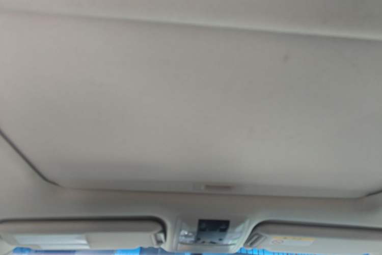 Used Toyota Prado 2018 3.5L Automatic TX-L with Rear-Mounted Spare Tire Headliner