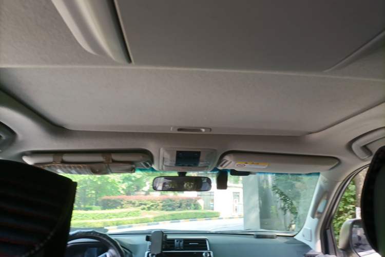 Used Toyota Prado 2018 3.5L Automatic TX-L with Rear-Mounted Spare Tire Headliner