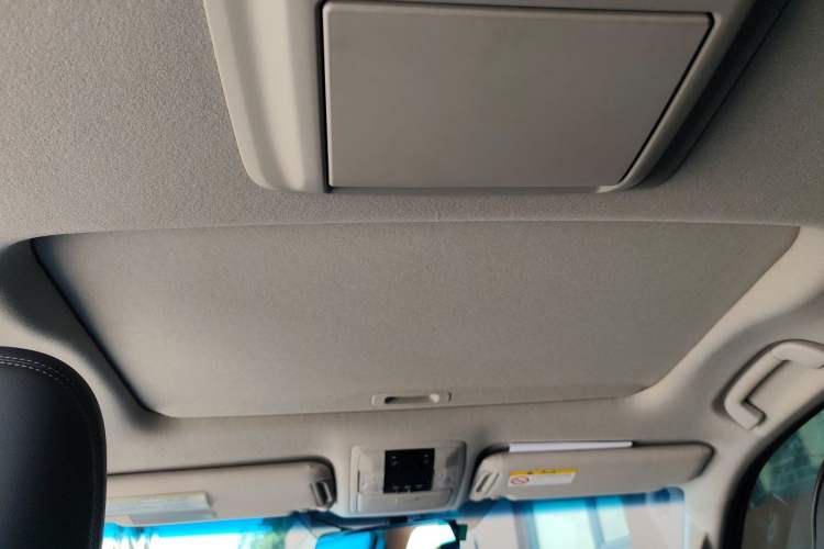 Used Toyota Prado 2018 3.5L Automatic TX-L NAVI with Rear-Mounted Spare Tire Headliner