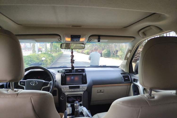 Used Toyota Prado 2018 3.5L Automatic TX Headliner