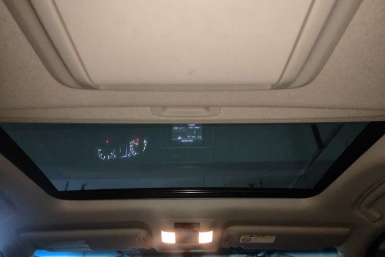 Used Toyota Prado 2018 3.5L Automatic TX-L NAVI Headliner