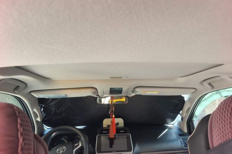 Used Toyota Prado 2018 3.5L Automatic TX-L Headliner
