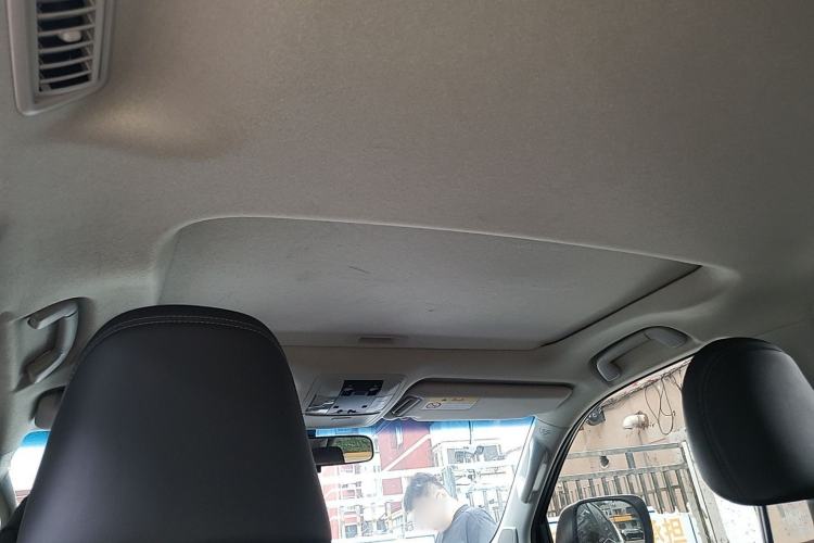 Used Toyota Prado 2018 3.5L Automatic TX-L with Rear-Mounted Spare Tire Headliner