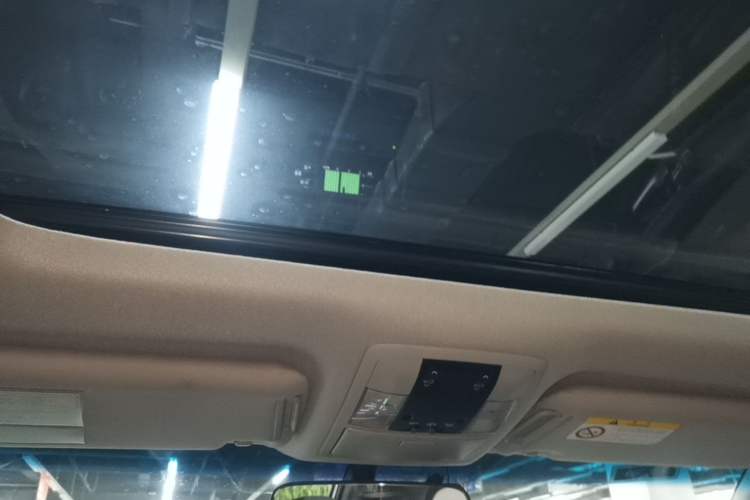 Used Toyota Prado 2018 3.5L Automatic TX-L with Rear-Mounted Spare Tire Headliner