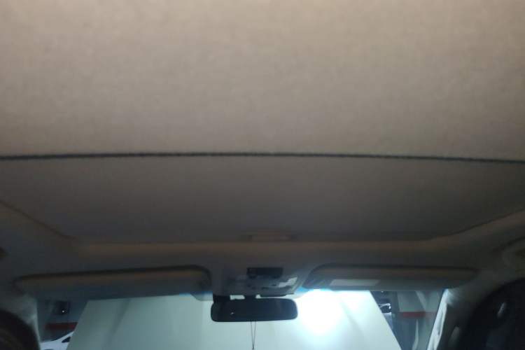 Used Toyota Prado 2018 3.5L Automatic TX-L with Rear-Mounted Spare Tire Headliner