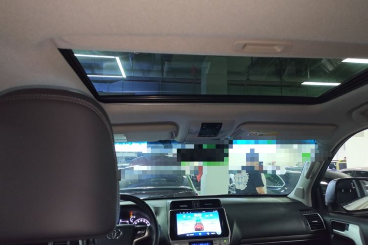 Used Toyota Prado 2018 3.5L Automatic TX-L Headliner