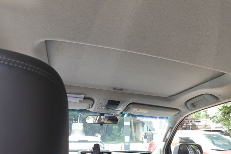 Used Toyota Prado 2018 3.5L Automatic TX-L with Rear-Mounted Spare Tire Headliner