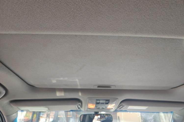 Used Toyota Prado 2018 3.5L Automatic TX-L with Rear-Mounted Spare Tire Headliner
