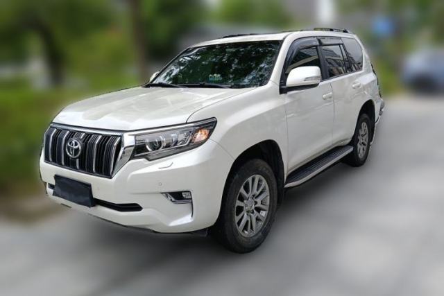 Ojetý Toyota Prado 2018 3.5L Automatic TX-L with Rear-Mounted Spare Tire