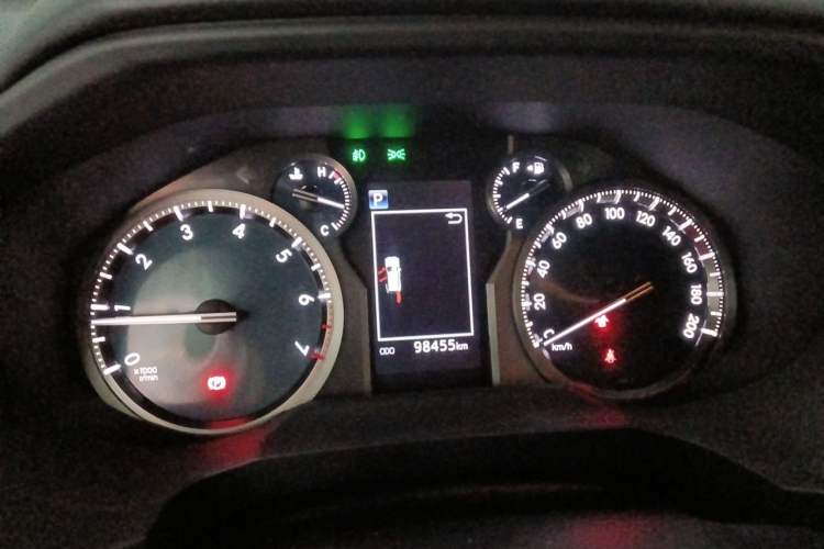 Used Toyota Prado 2018 3.5L Automatic TX-L Instrument Cluster
