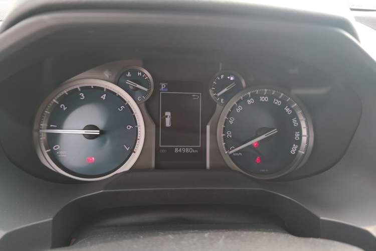 Used Toyota Prado 2018 3.5L Automatic TX-L Instrument Cluster