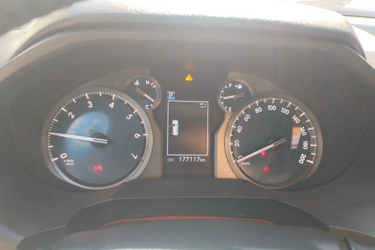 Used Toyota Prado 2018 3.5L Automatic TX-L Instrument Cluster