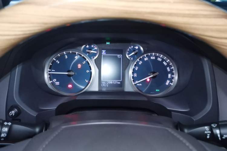 Used Toyota Prado 2018 3.5L Automatic VX NAVI with Rear-Mounted Spare Tire Instrument Cluster