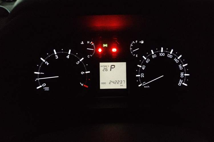 Used Toyota Prado 2018 3.5L Automatic TX Instrument Cluster