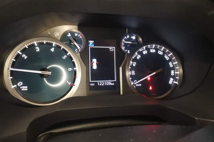 Used Toyota Prado 2018 3.5L Automatic TX-L with Rear-Mounted Spare Tire Instrument Cluster