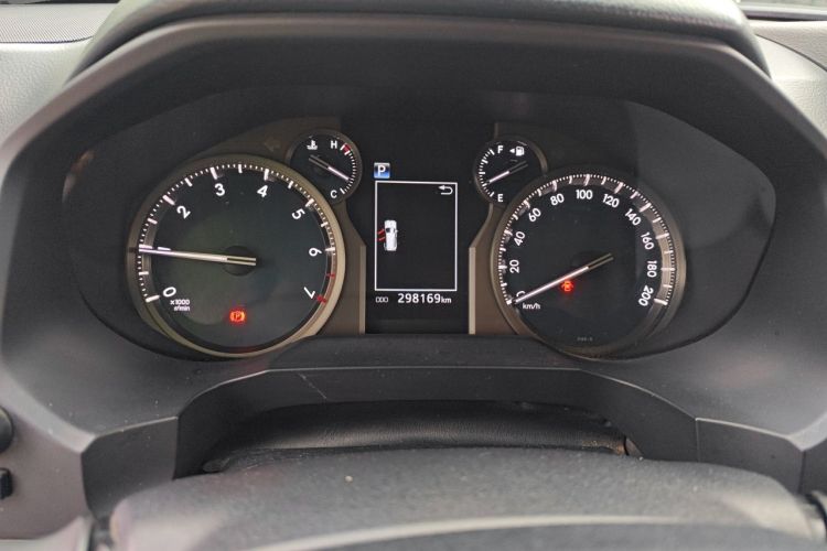 Used Toyota Prado 2018 3.5L Automatic TX-L Instrument Cluster