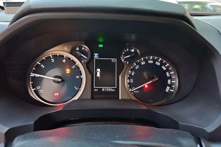 Used Toyota Prado 2018 3.5L Automatic TX-L NAVI Instrument Cluster