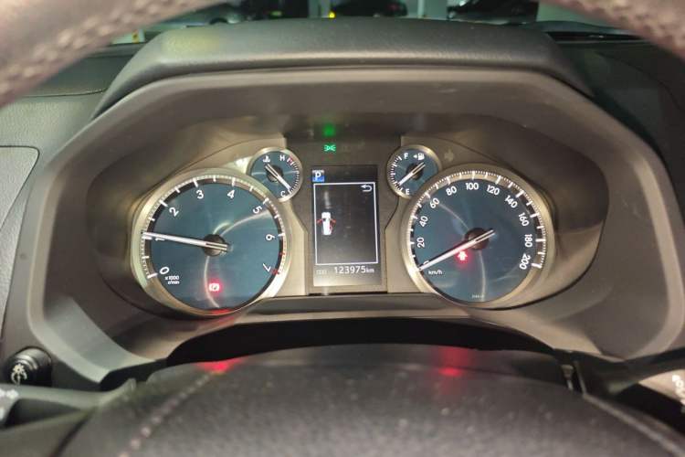 Used Toyota Prado 2018 3.5L Automatic TX-L with Rear-Mounted Spare Tire Instrument Cluster