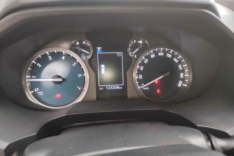 Used Toyota Prado 2018 3.5L Automatic TX-L with Rear-Mounted Spare Tire Instrument Cluster