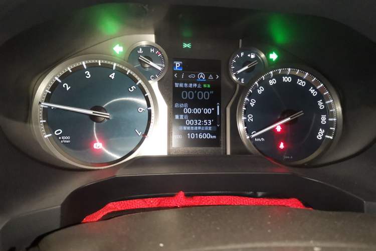Used Toyota Prado 2018 3.5L Automatic TX-L Instrument Cluster