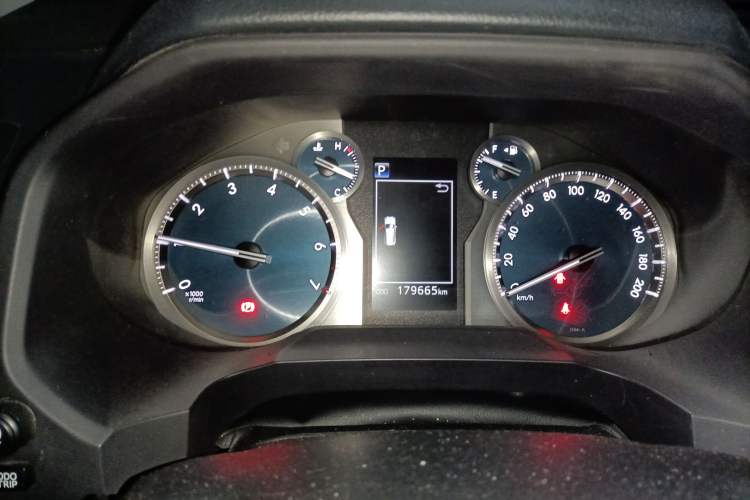 Used Toyota Prado 2018 3.5L Automatic TX-L Instrument Cluster