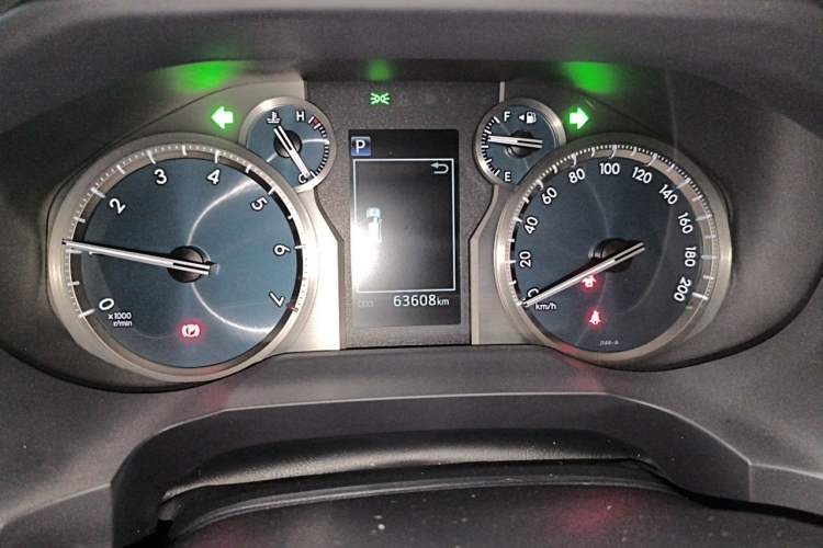 Used Toyota Prado 2018 3.5L Automatic TX-L Instrument Cluster