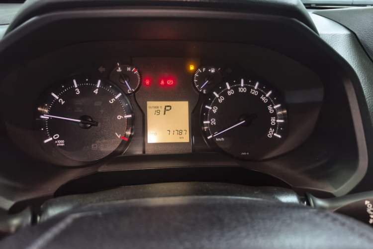 Used Toyota Prado 2018 3.5L Automatic SX Instrument Cluster