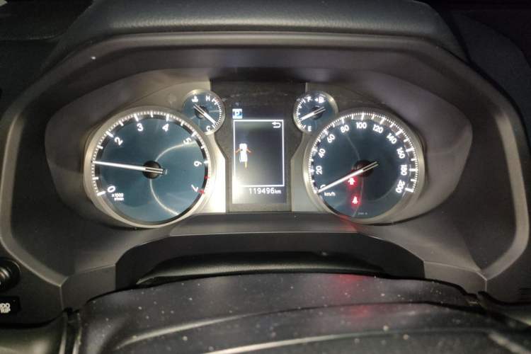 Used Toyota Prado 2018 3.5L Automatic TX-L Instrument Cluster