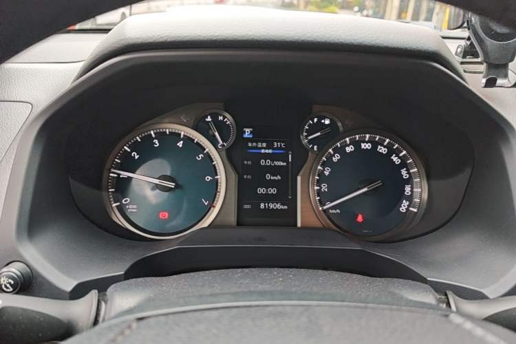 Used Toyota Prado  Instrument Cluster