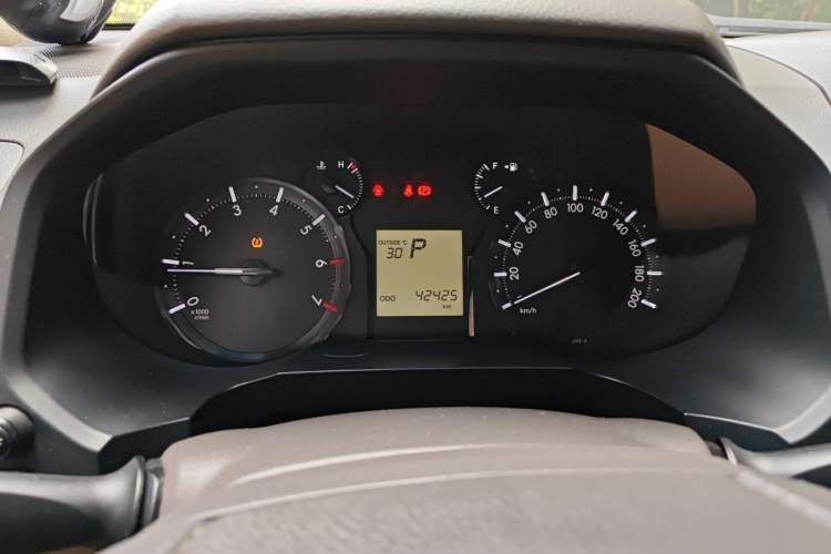 Used Toyota Prado  Instrument Cluster