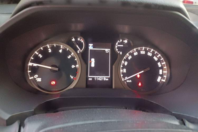 Used Toyota Prado 2018 3.5L Automatic TX-L Instrument Cluster