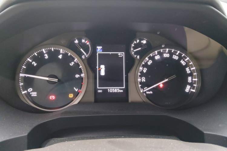 Used Toyota Prado 2018 3.5L Automatic TX-L Instrument Cluster