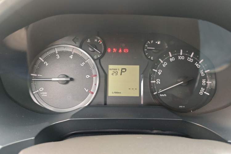 Used Toyota Prado 2018 4.0L TXL Nine Airbags External Mount – Middle East Version Instrument Cluster