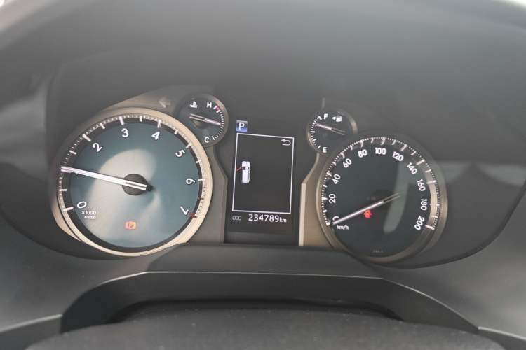 Used Toyota Prado 2018 3.5L Automatic TX-L Instrument Cluster