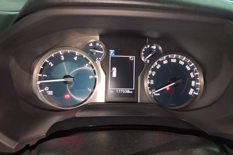 Used Toyota Prado 2018 3.5L Automatic TX-L Instrument Cluster