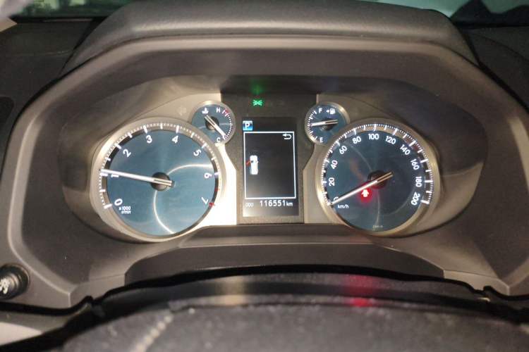 Used Toyota Prado 2018 3.5L Automatic TX-L Instrument Cluster