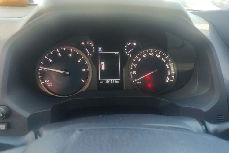 Used Toyota Prado 2018 3.5L Automatic TX-L Instrument Cluster