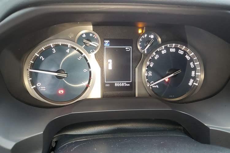 Used Toyota Prado 2018 3.5L Automatic TX-L with Rear-Mounted Spare Tire Instrument Cluster