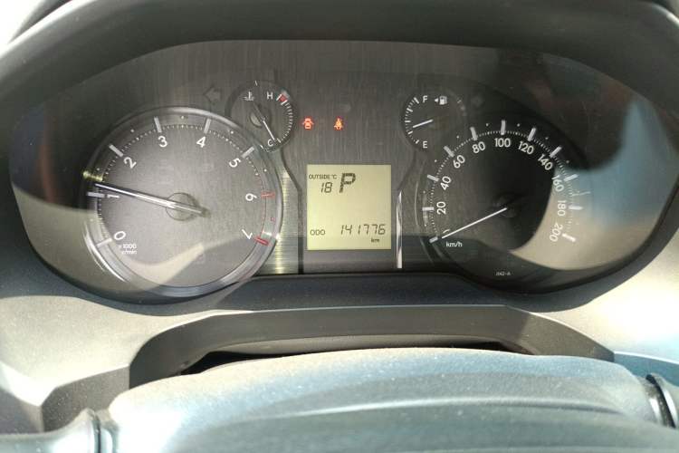 Used Toyota Prado 2018 2.7L TX Aluminum Wheels Underbody Mounting Base Version – Middle East Instrument Cluster