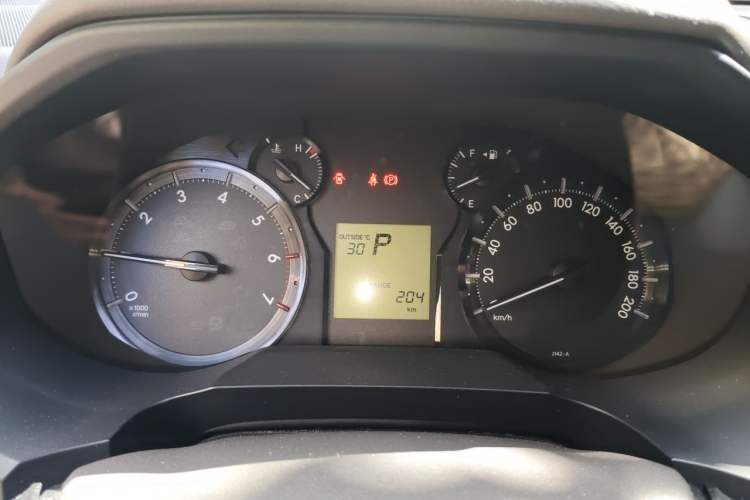 Used Toyota Prado  Instrument Cluster