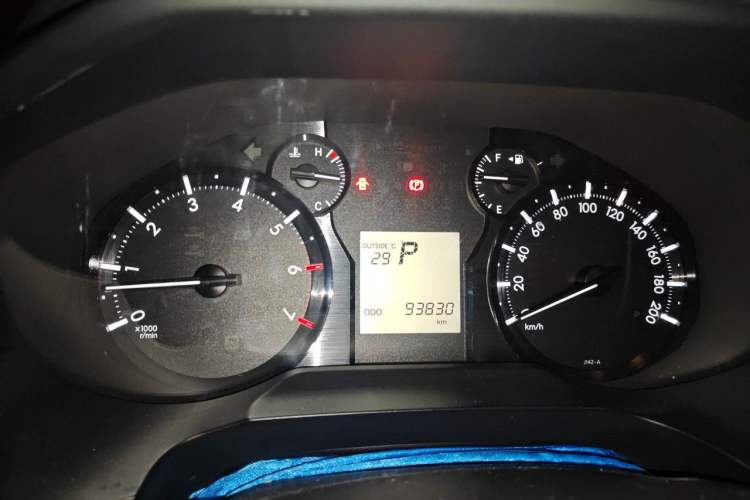 Used Toyota Prado  Instrument Cluster