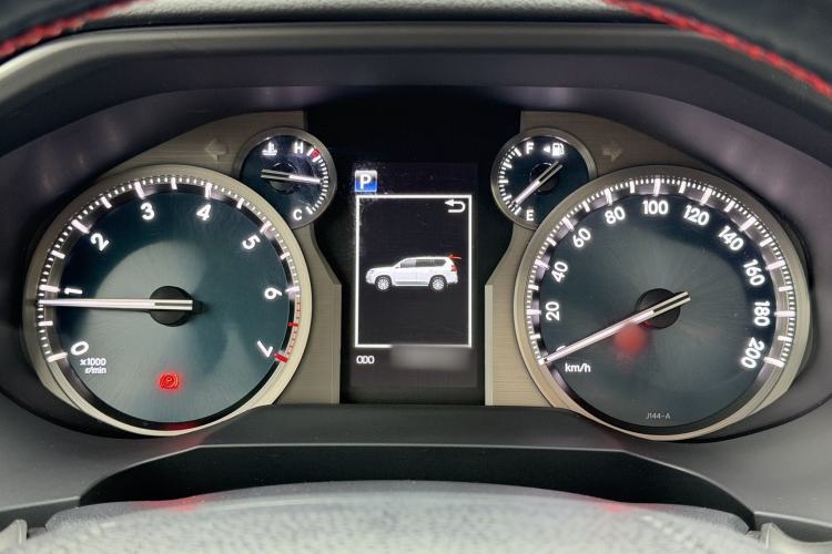 Used Toyota Prado 2018 3.5L Automatic TX-L Interior 1
