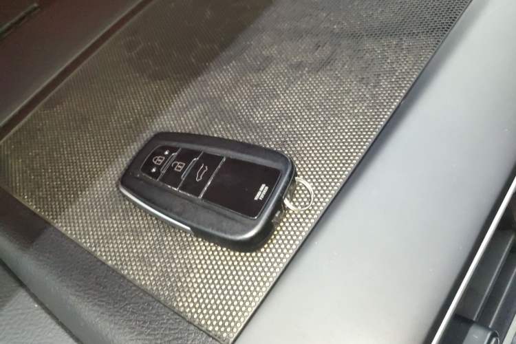 Used Toyota Prado 2018 3.5L Automatic SX Interior 1
