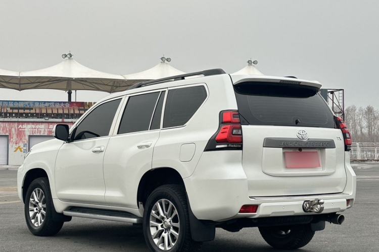 Used Toyota Prado 2018 3.5L Automatic TX-L Interior 2