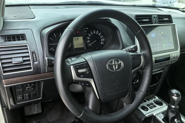 Used Toyota Prado 2018 3.5L Automatic TX Interior 3