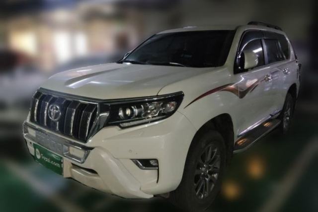 Used Toyota Prado 2018 3.5L Automatic TX-L with Rear-Mounted Spare Tire