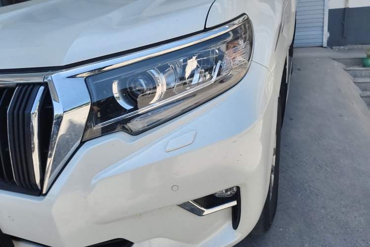 Used Toyota Prado 2018 3.5L Automatic TX-L NAVI Left Front Headlight