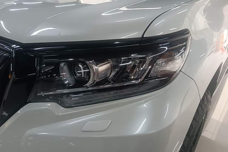 Used Toyota Prado 2018 3.5L Automatic TX-L NAVI Left Front Headlight